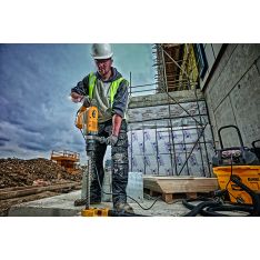 DeWALT, Sds Max Combination Hammer 7 Kgs